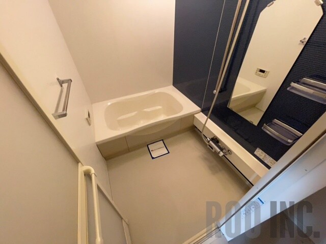 物件内観写真21　(写真は反転のお部屋です)