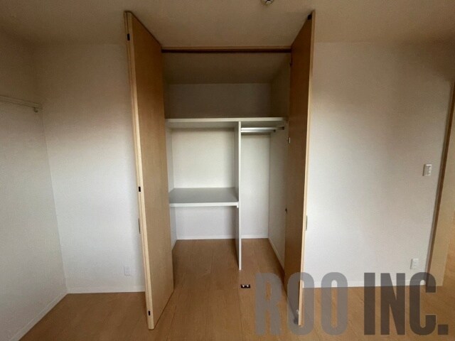 物件内観写真13　(写真は反転のお部屋です)