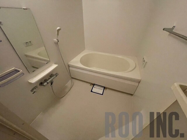 物件内観写真22　(写真は反転のお部屋です)