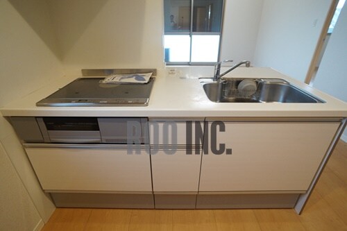 物件内観写真6　(写真は反転のお部屋です)