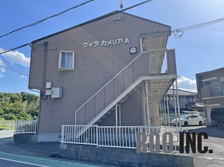 ヴィラ　カメリア外観写真