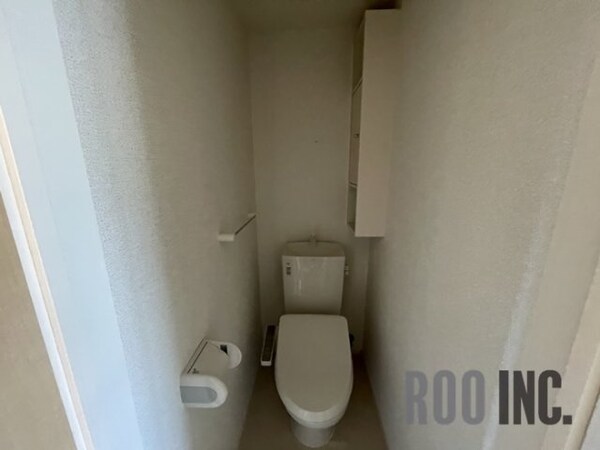 トイレ(写真は反転のお部屋です)