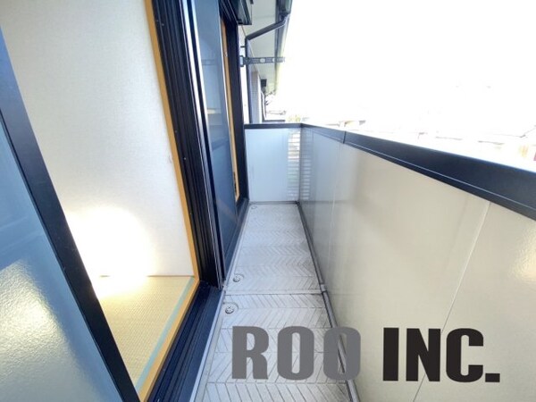 バルコニー(写真は反転のお部屋です)