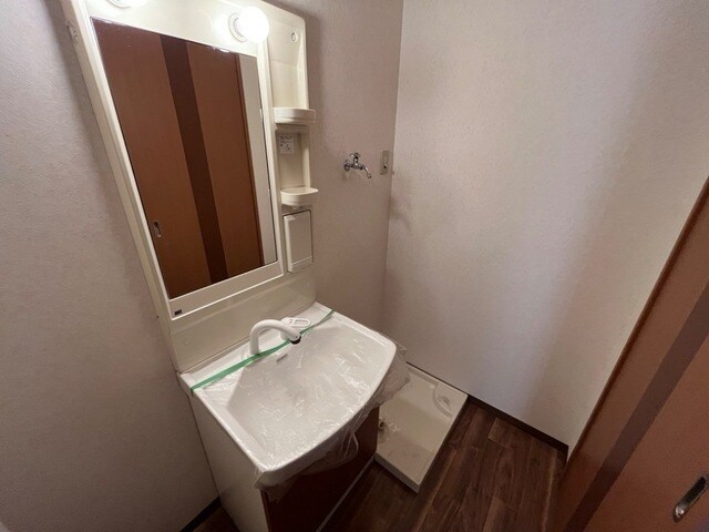 物件内観写真9　(写真は反転のお部屋です)