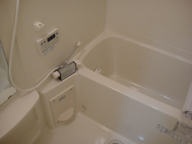 物件内観写真6　(写真は反転のお部屋です)