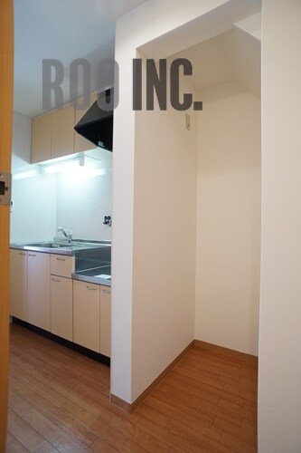 物件内観写真26　(冷蔵庫スペースもあります)