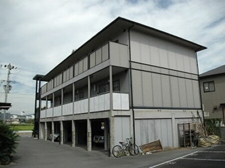 サンハイム下手野　Ｃ棟外観写真