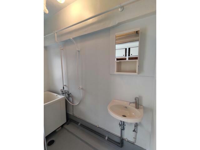 物件内観写真7　(洗面)