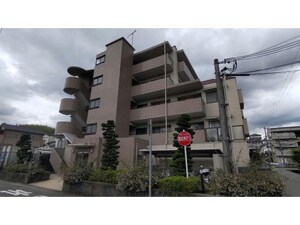 グラスランツ三田外観写真