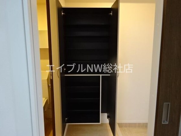 その他(下足箱)
