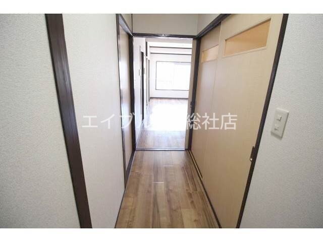 物件内観写真14　(廊下)