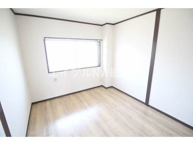 物件内観写真17　(洋室)