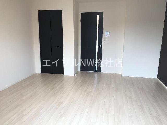 物件内観写真4　(寝室)