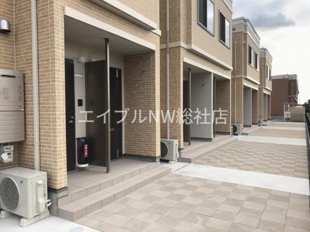 物件外観写真3　(外観写真（昼）)