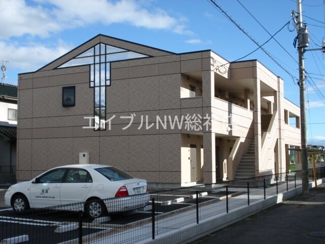 物件外観写真2　(外観写真（昼）)