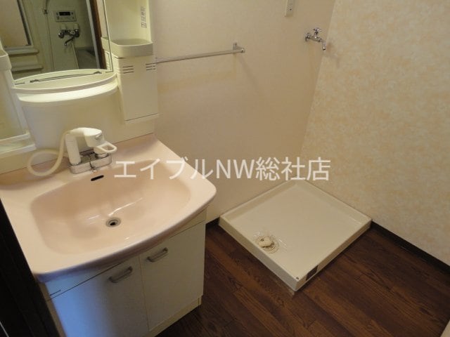 物件内観写真8　(洗面所)