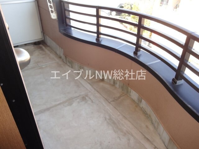 物件内観写真10　(ベランダ)