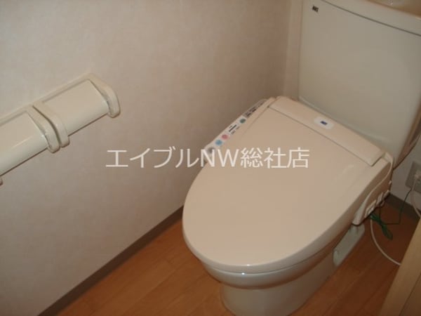 トイレ(ＷＣ（シャワー付トイレ）)