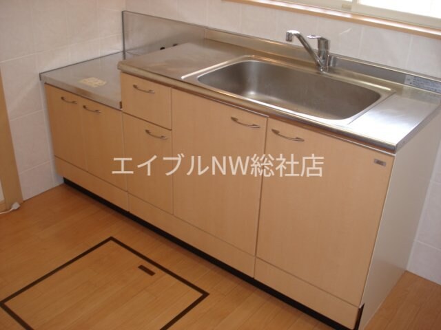 物件内観写真13　(キッチン（床下収納付）)