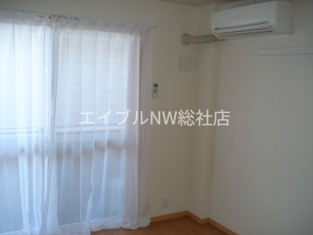 物件内観写真15　(洋室)