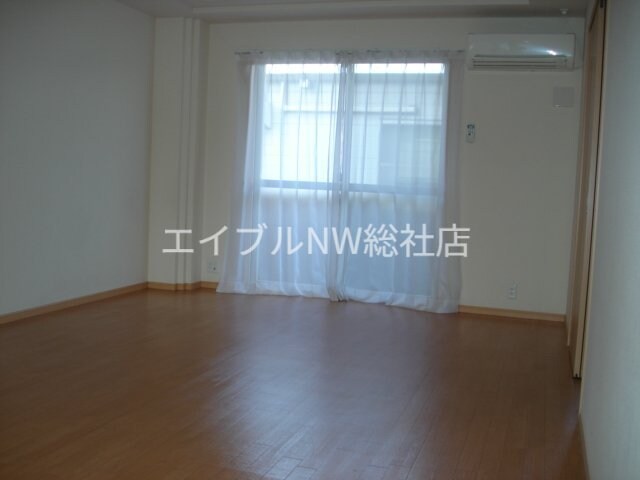 物件内観写真18　(リビング)