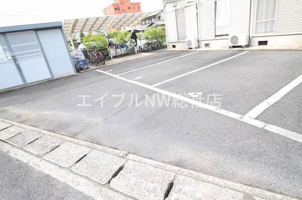 駐車場(駐車場)