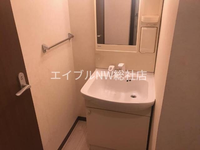 物件内観写真9　(洗髪洗面化粧台)