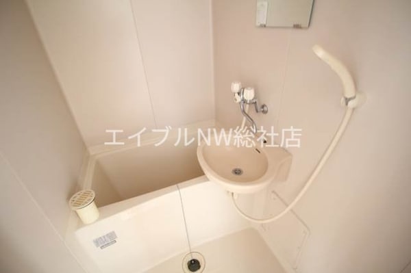 バス／シャワールーム等