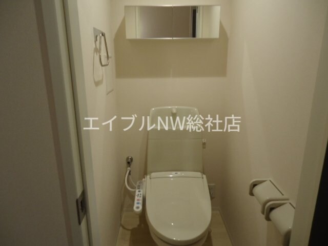 物件内観写真8　(トイレ)