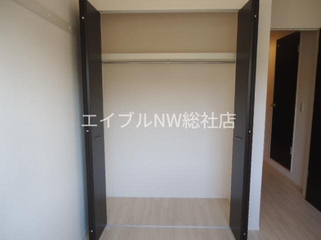 物件内観写真10　(収納)