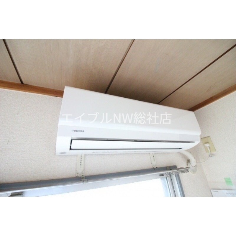 物件内観写真13　(エアコン)