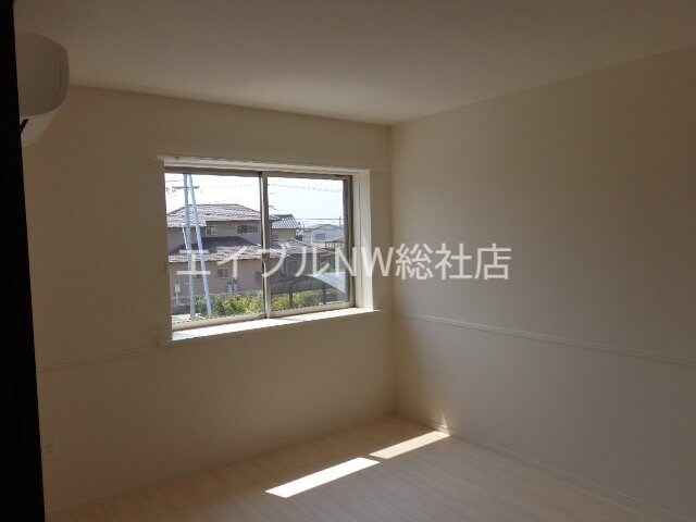 物件内観写真18　(南洋室)