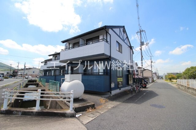 物件外観写真2　(建物外観)