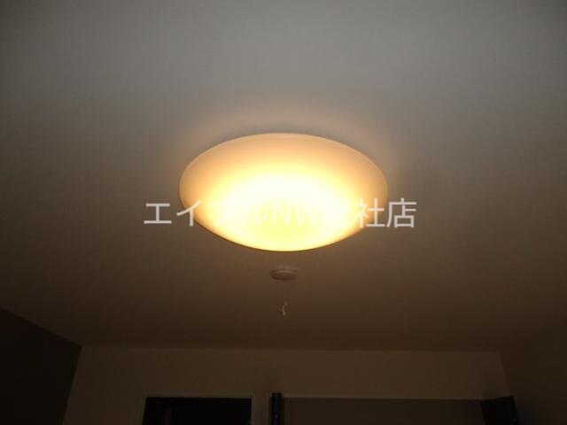 物件内観写真23　(照明器具)