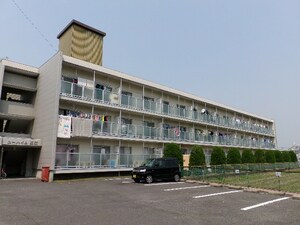 ユーハイム近江外観写真