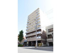 E’Sハイツ外観写真