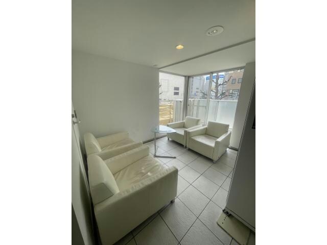 物件外観写真11　