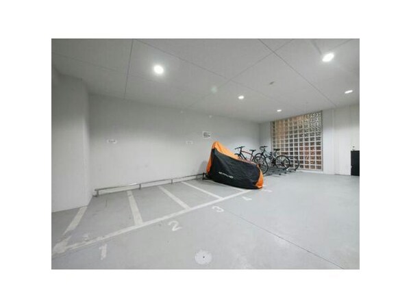 バイク置き場