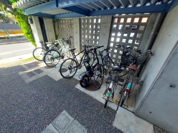 駐輪場
