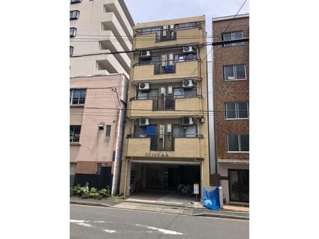 マンションAA外観写真