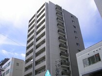 名古屋市営地下鉄東山線 栄駅 13階建 築18年の外観写真