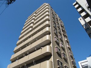 ライオンズシティ泉外観写真