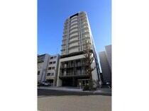 名古屋市営地下鉄鶴舞線 丸の内駅 13階建 築10年の外観写真