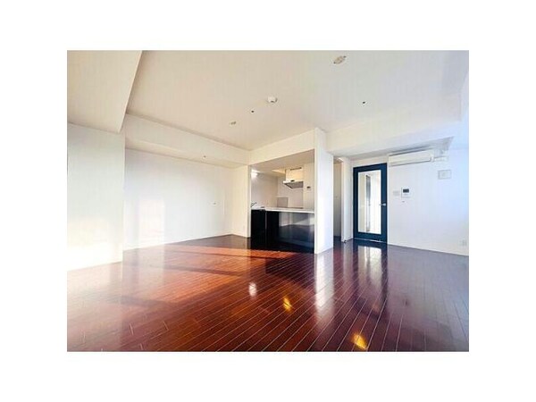 リビングダイニング