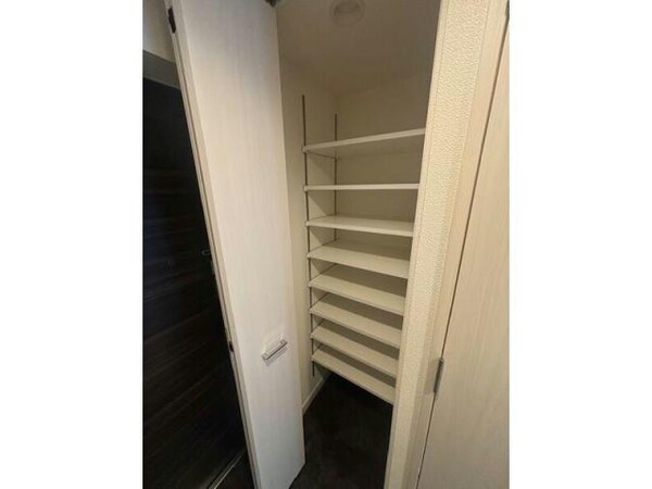 玄関回り