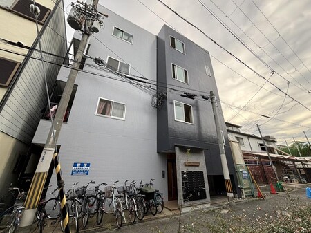 アヴァロン八島町外観写真