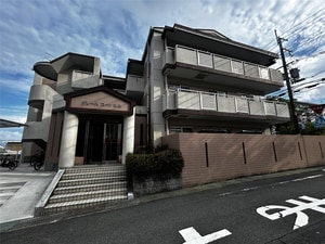 グレースコート男山外観写真