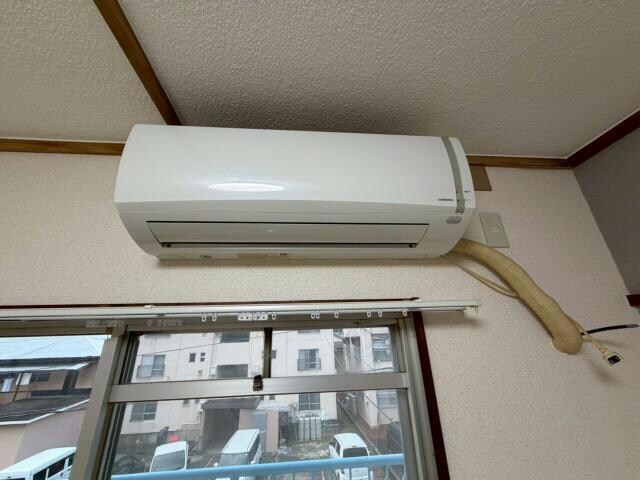 物件内観写真7　(残置物扱い)