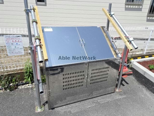 物件外観写真11　(ゴミステーション)