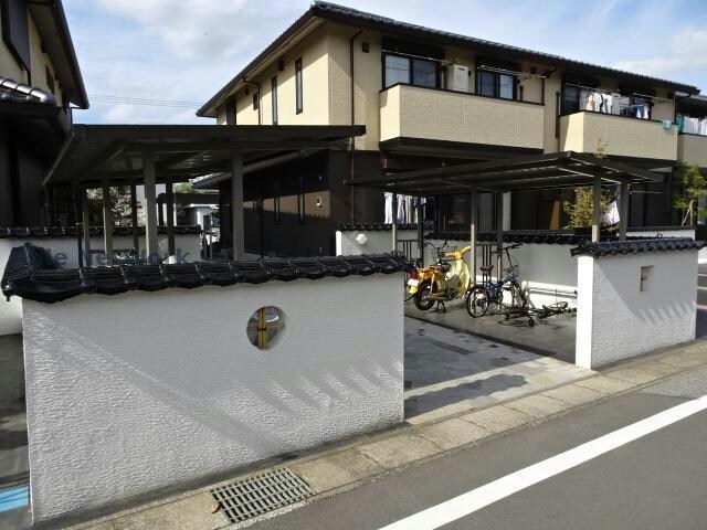 物件外観写真11　